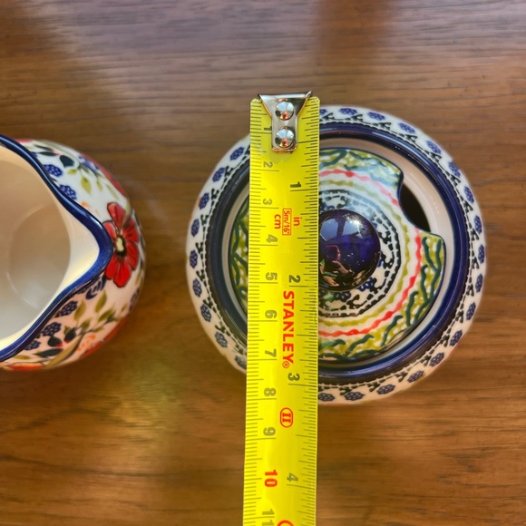Authentic Handmade Polish Pottery UNIKAT Sugar Bowl with Lid & Matching Creamer - Picture 6 of 7